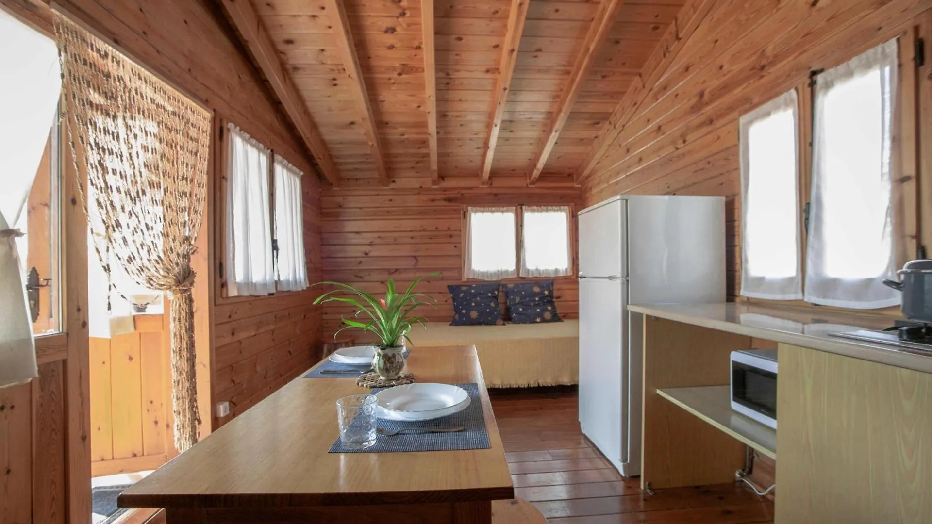Hotel Ecologic Vinyols Camp Vinyols i Els Arcs